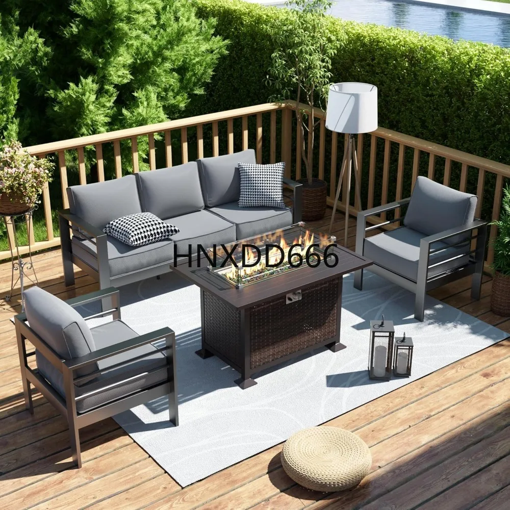 Outdoor Furniture Set With Fire Pit - Zestaw mebli ogrodowych z stołem z